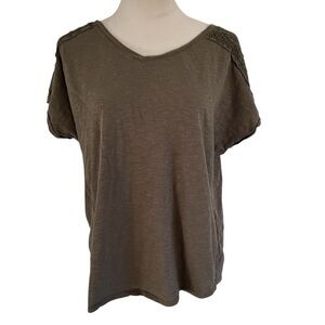 Sonoma Women’s Large Olive Green Short Sleeve Shirt Lace Shoulders Cotton V-neck